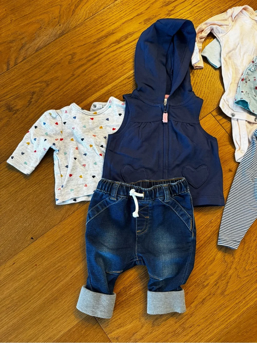 Baby Girl 0-3 Month Mix & Match Clothing Bundle - Picture 2 of 6